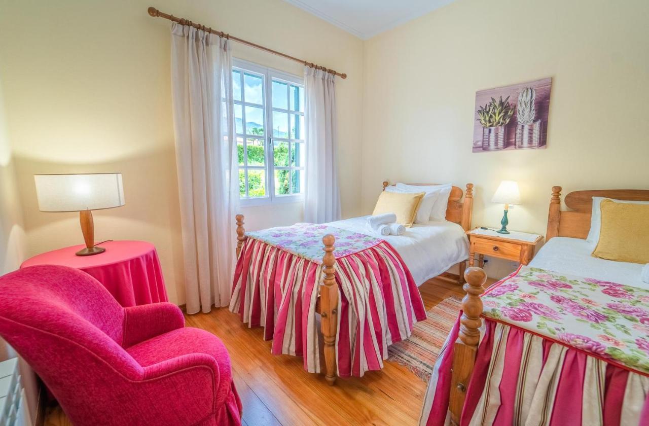 Casa Da Tia Clementina Farm stay Santana (Madeira)